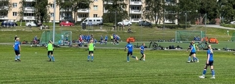 Strålende start på sommerferien med våre to fotballskoler!